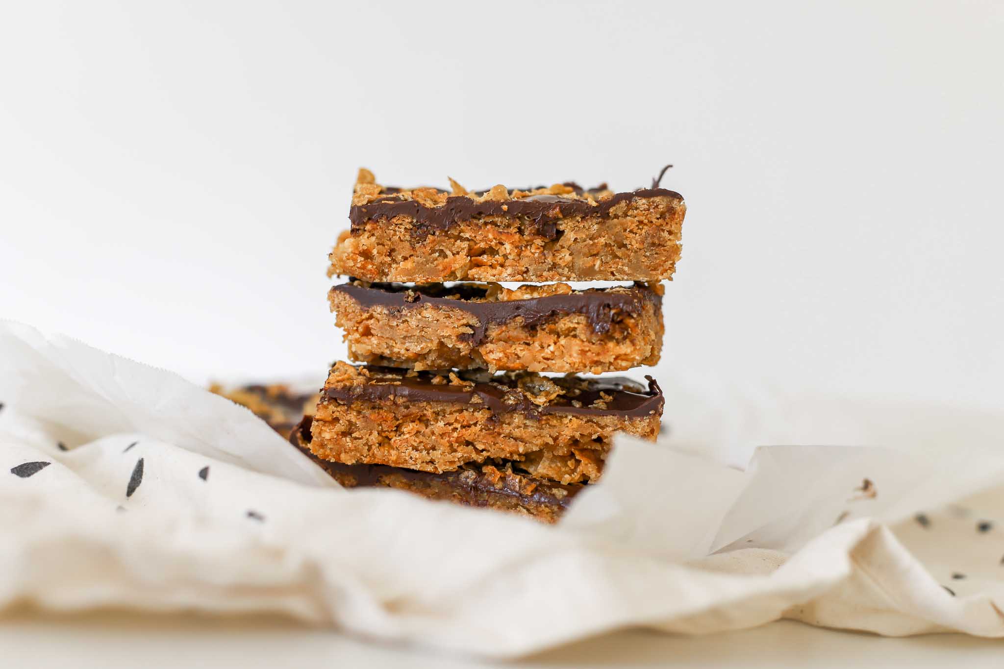 Crunchy Nut Cornflake Slice Its A Dish Food Blog